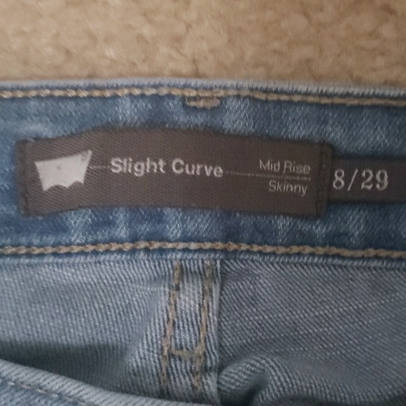 Levi's - Picture 3 of 7